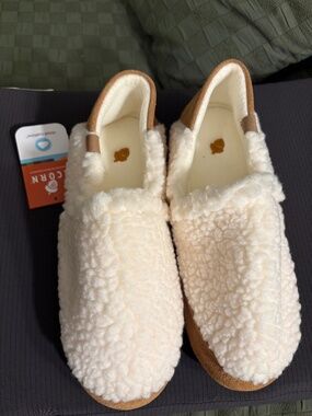 Acorn Slipper Shoes